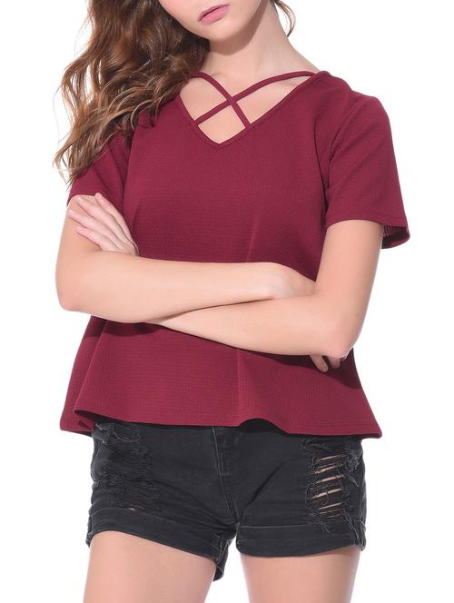 criss cross detailed top - 11960598 - Very Small Image - 1