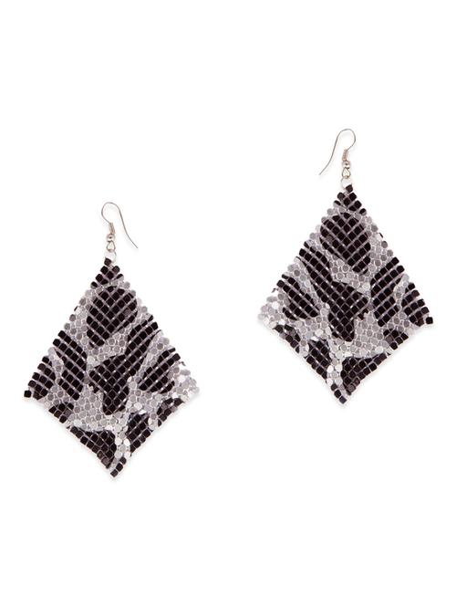 Diva Walk black drop earrings - 12100654 - Very Small Image - 1