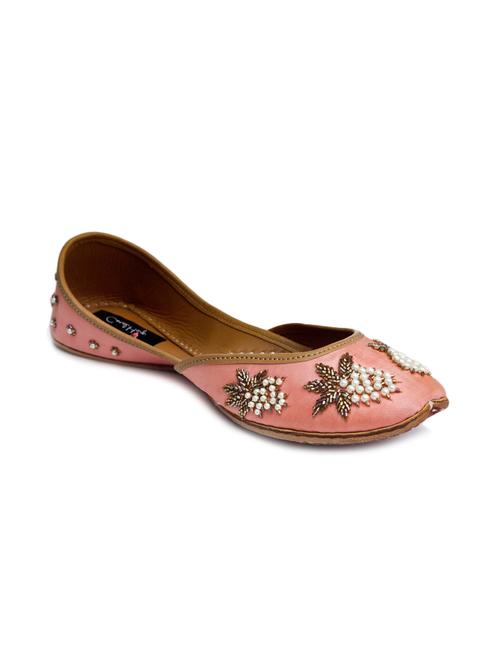 pink silk embellished handcrafted mojris - 12112892 - Very Small Image - 1