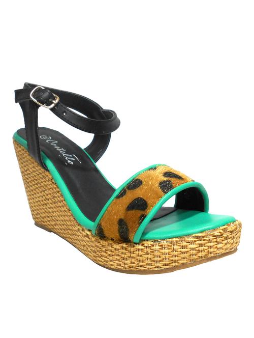 green synthetic wedge - 12172947 - Very Small Image - 1