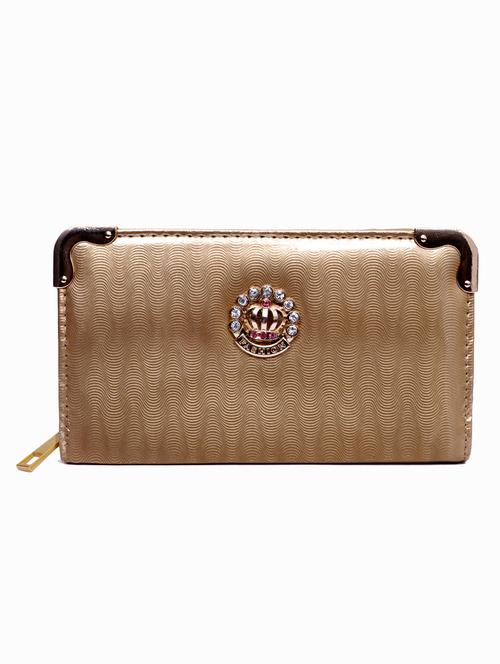 brown rexene embellished clutch - 12273498 - Very Small Image - 1