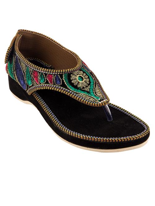 multi colored ethnic sandals - 12347393 - Very Small Image - 1