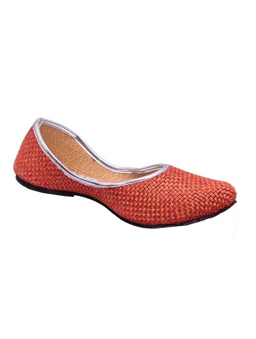 orange slip on juti - 12349892 - Very Small Image - 1