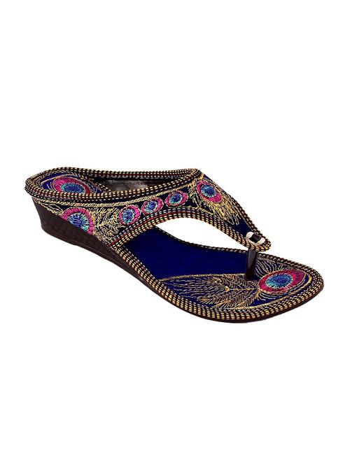 blue embroidered ethnic sandals - 12415076 - Very Small Image - 1