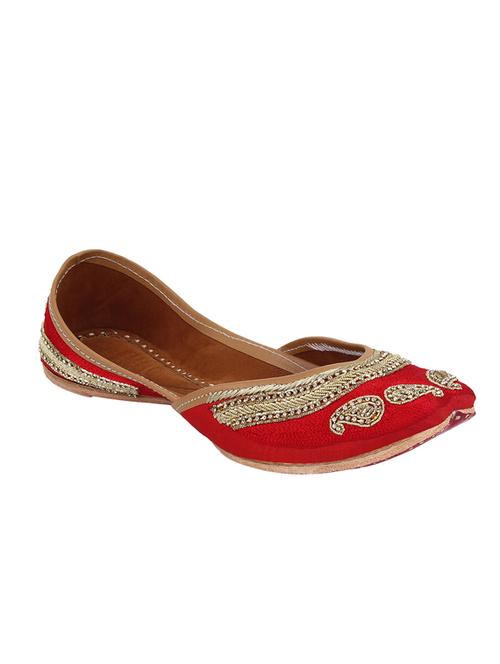 red slip on mojari - 12442596 - Very Small Image - 1
