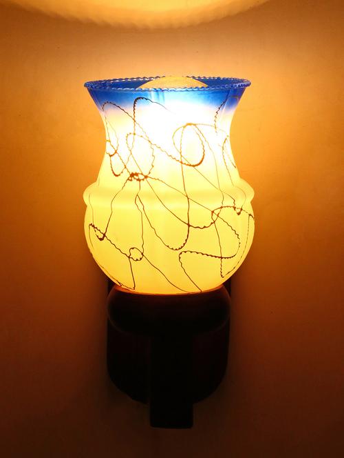 sconce decorative wall lamp () - 12449563 - Very Small Image - 1