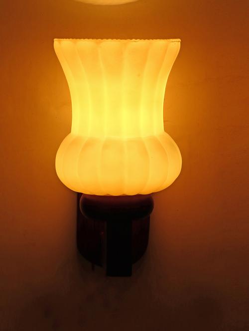 sconce decorative wall lamp () - 12449570 - Very Small Image - 1