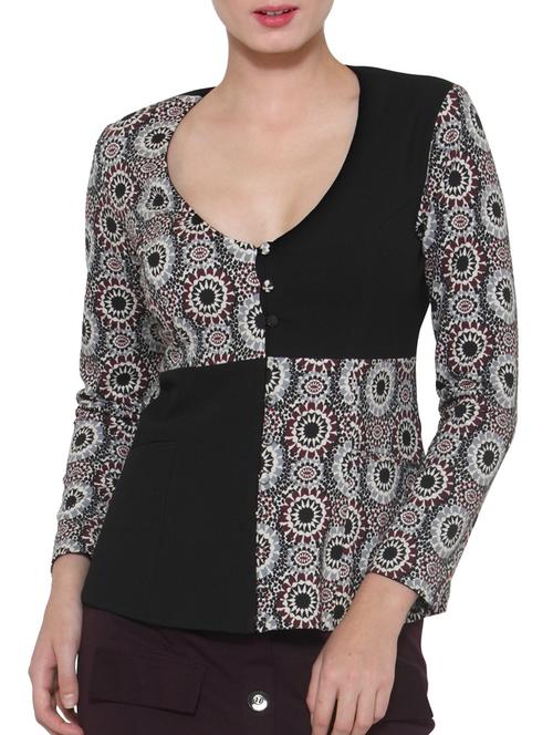 button detail color block top - 12449689 - Very Small Image - 1