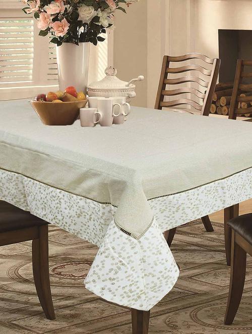 table cover - 12451777 - Very Small Image - 1
