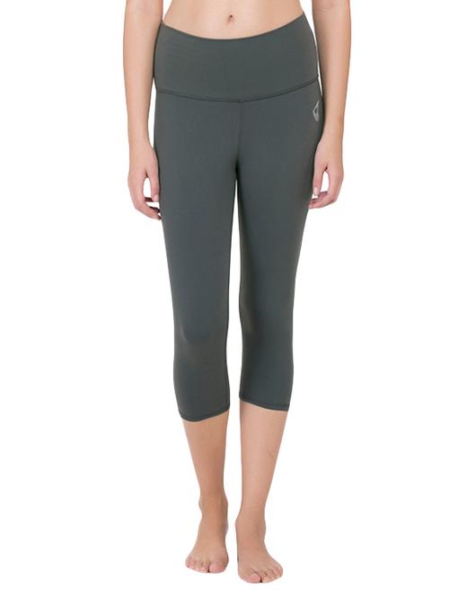 grey polyester sports capris - 12506851 - Very Small Image - 1