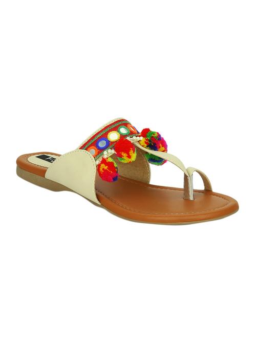 beige pom pom one toe kolhapuri - 12508736 - Very Small Image - 1