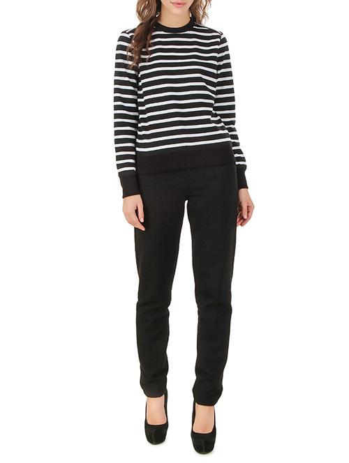 set of 2 black striped fleece sweatshirt and bottom set - 12546916 - Very Small Image - 1