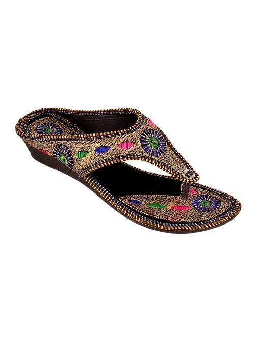 black fabric kolhapuris - 12578906 - Very Small Image - 1