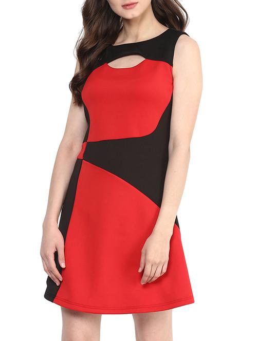 red dress - 12753891 - Very Small Image - 1