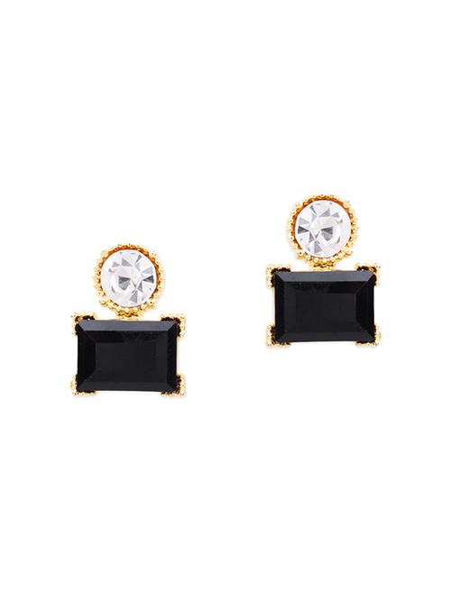gold metal studs earring - 12762306 - Very Small Image - 1