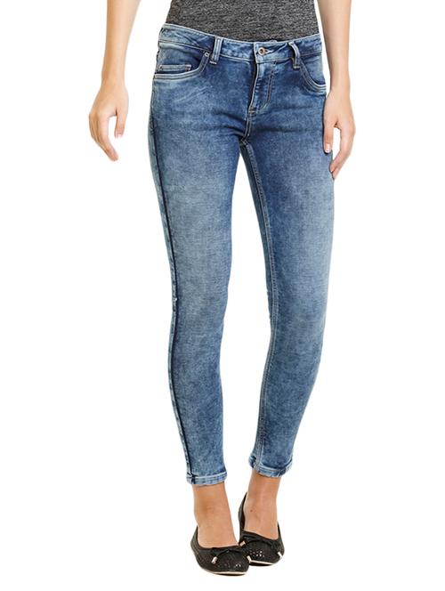 blue denim jeans - 12766440 - Very Small Image - 1