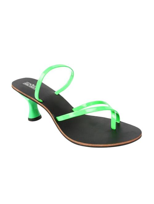 green leatherette one toe sandals - 12791161 - Very Small Image - 1