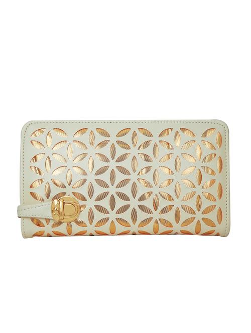 white leatherette clutch - 12797991 - Very Small Image - 1