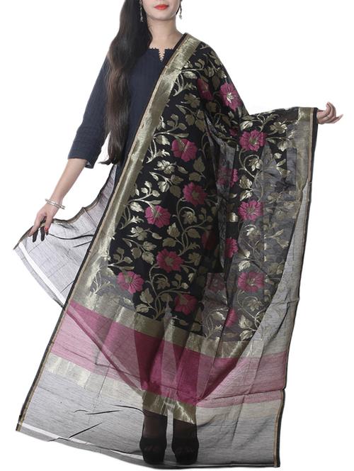 black banarasi silk dupatta - 12799516 - Very Small Image - 1