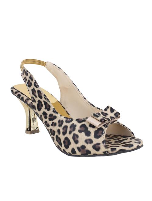 brown leatherette back strap sandals - 12815942 - Very Small Image - 1