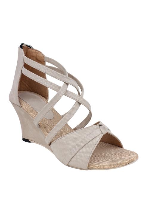 beige closed back wedge - 12815952 - Very Small Image - 1