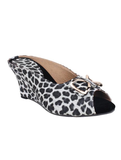 black wedges - 12815953 - Very Small Image - 1