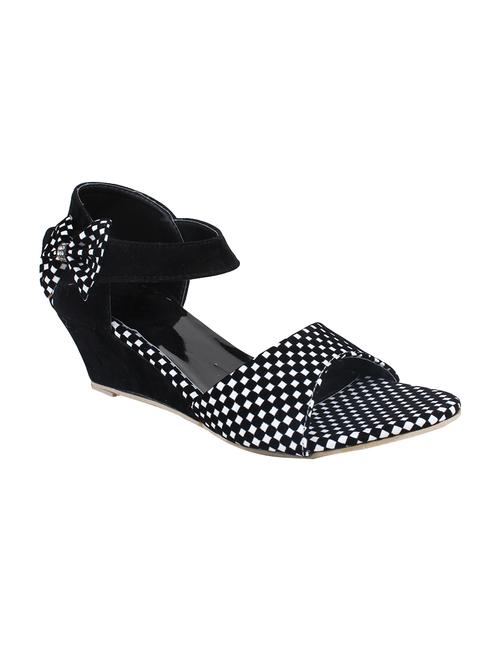 black wedges - 12817759 - Very Small Image - 1