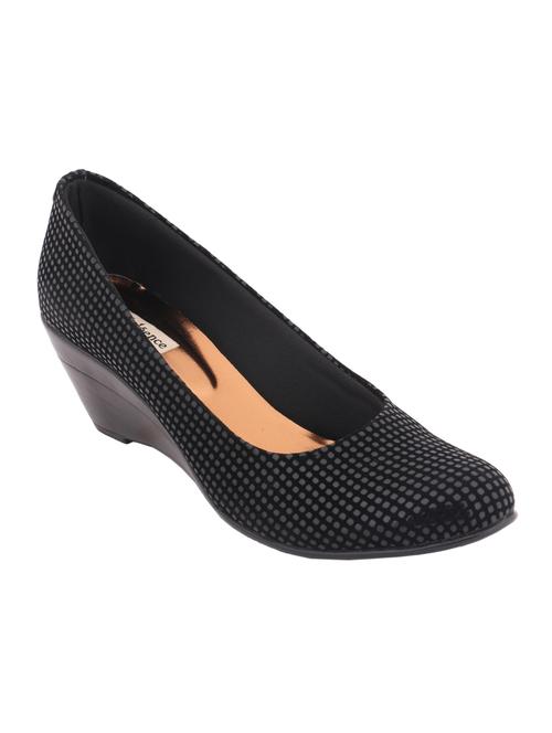 indulgence slip on (black) - 12820449 - Very Small Image - 1