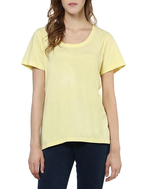 yellow embellished cotton regular top - 12830998 - Very Small Image - 1