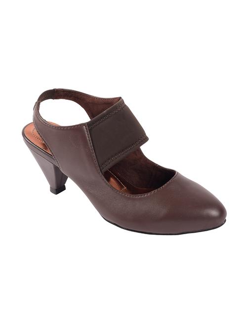 brown leatherette back strap sandals - 12846115 - Very Small Image - 1