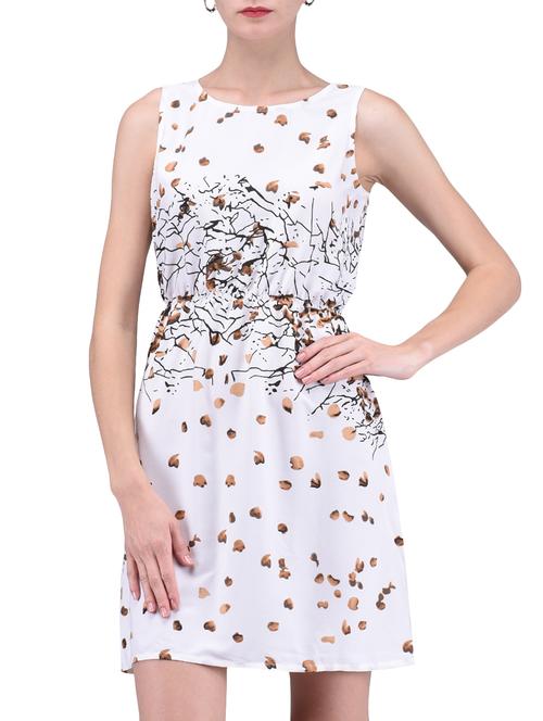 white plain gathers poly crepe dress - 1294692 - Very Small Image - 1