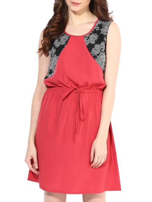 red poly-crepe dress with paisley print panels - 1295791 - Very Small Image - 1