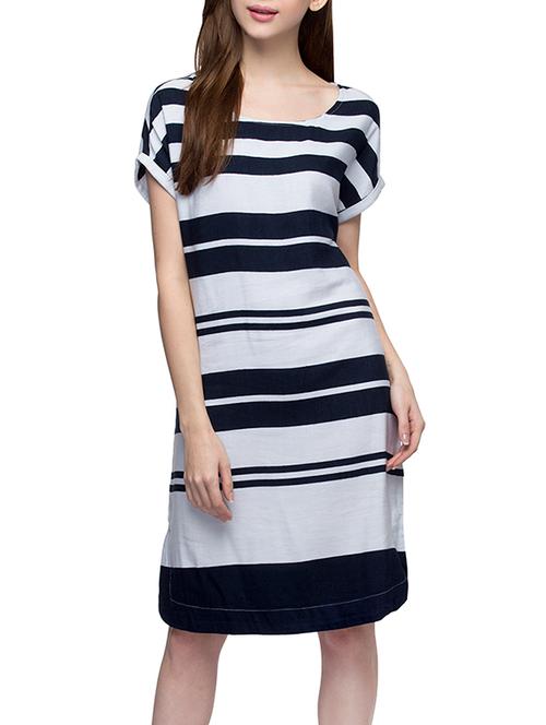 white viscose shift dress - 12970483 - Very Small Image - 1