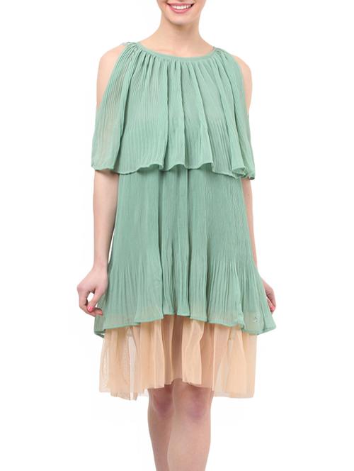 green dress - 13005182 - Very Small Image - 1