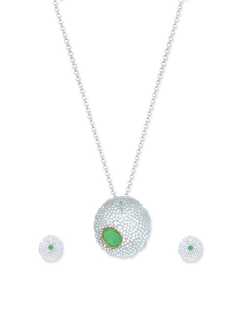 silver metal pendants and earring - 13049657 - Very Small Image - 1