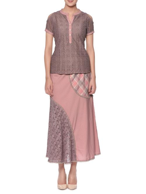 mauve floral net cold shoulder top and pink skirt set - 13049796 - Very Small Image - 1