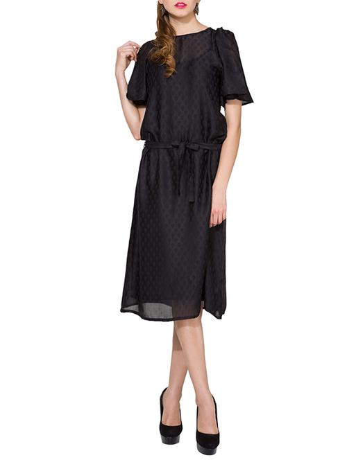 black belted dress - 13053608 - Very Small Image - 1