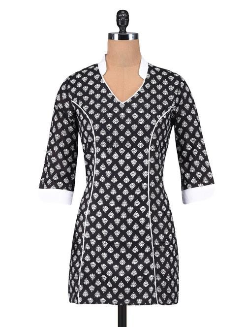 monochrome printed cotton kurti - 1306881 - Very Small Image - 1
