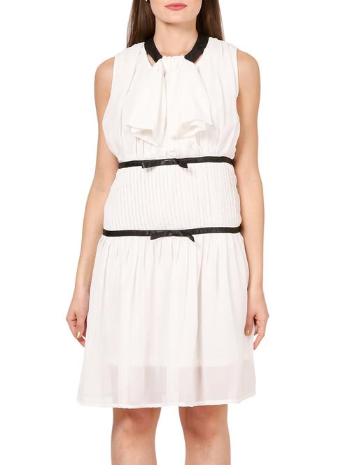 white georgette dress - 13069250 - Very Small Image - 1
