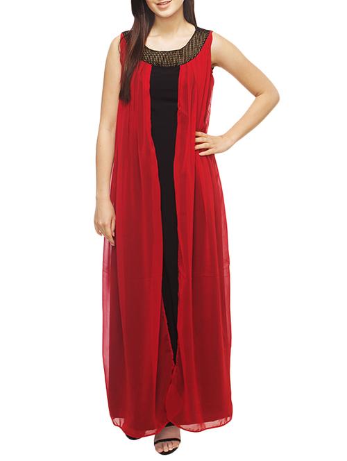 red crepe dress - 13069981 - Very Small Image - 1