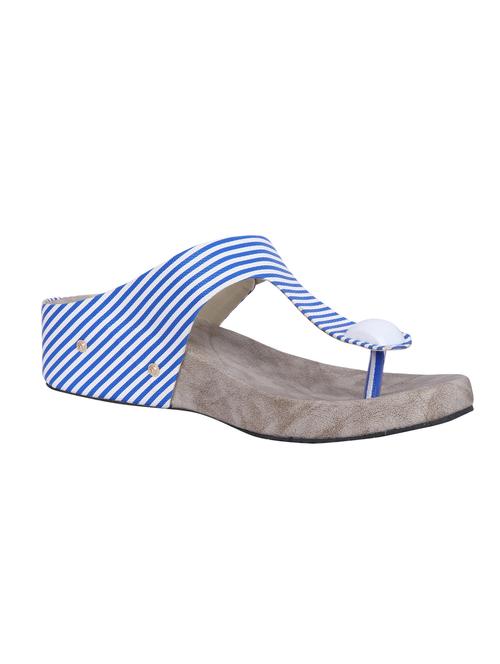 blue leatherette sandals - 13147360 - Very Small Image - 1