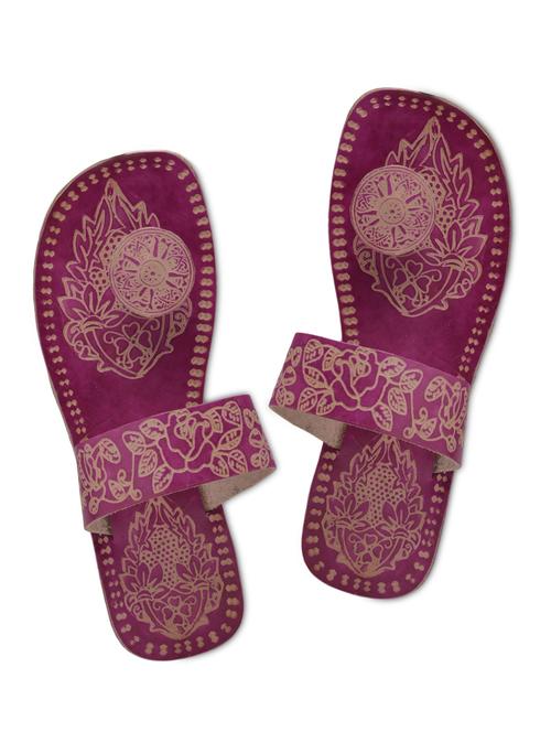 pink leather kolhapuris - 1318729 - Very Small Image - 1