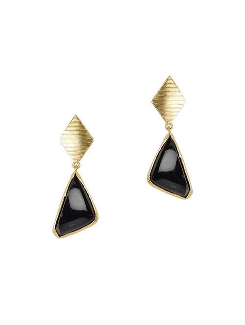 gold brass earrings with black onex stone - 13204681 - Very Small Image - 1