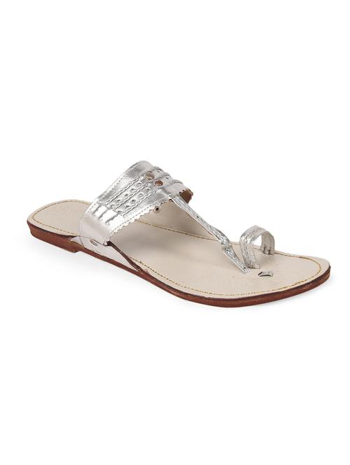Silver leather handcrafted kolhapuris - 13279098 - Very Small Image - 1