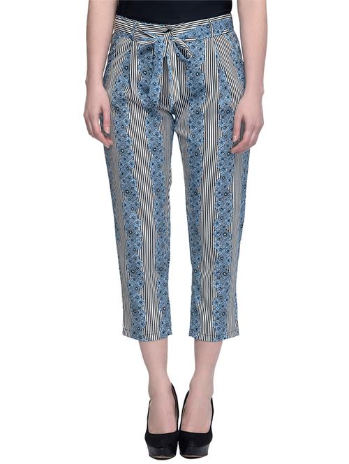 blue printed capri - 13287854 - Very Small Image - 1