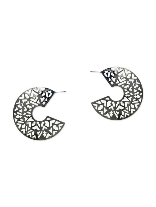 silver metal hoop earrings - 13331459 - Very Small Image - 1
