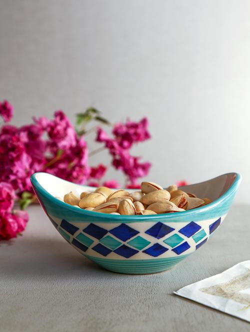 handpainted set of 2 ceramic snack bowls - 13374159 - Very Small Image - 1