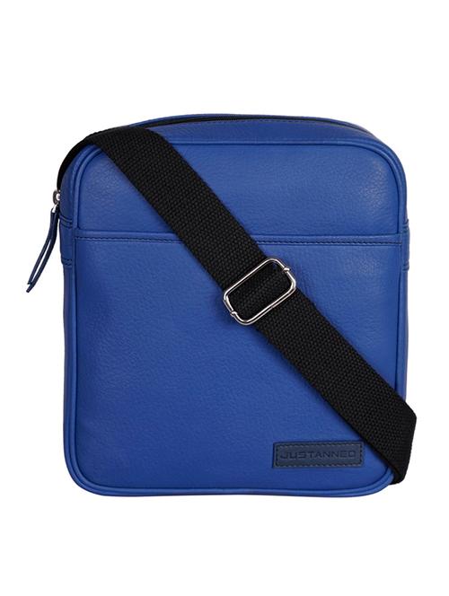 blue leather messengerbag - 13384648 - Very Small Image - 1