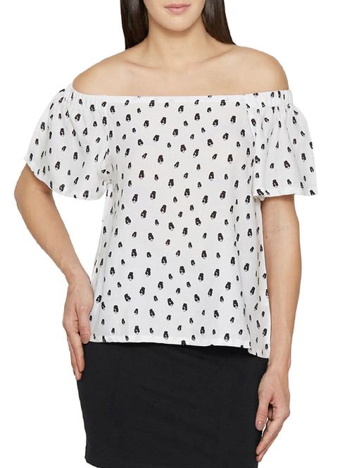 off shoulder flared sleeved top - 13385425 - Very Small Image - 1