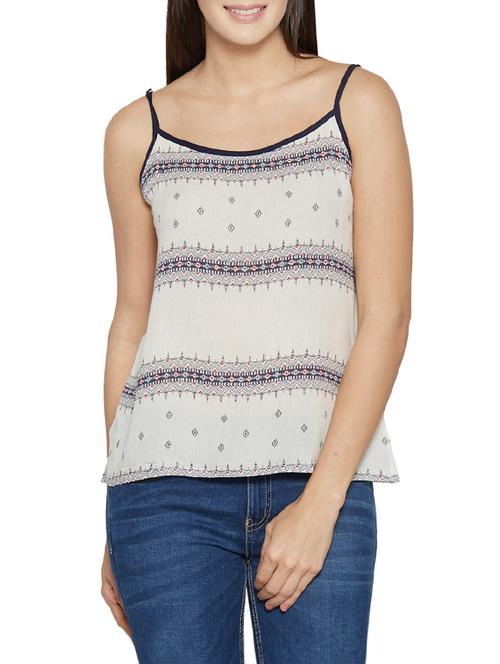 white printed regular top - 13386036 - Very Small Image - 1